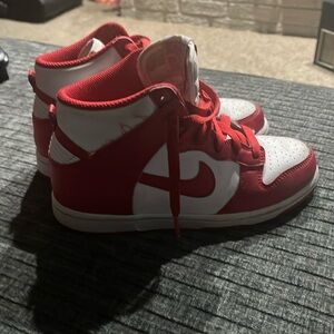 kids Nike red dunks size 2